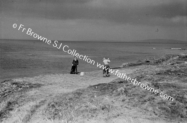 ON GOLF LINKS  MSSRS KELLEHER AND SON AND J LALOR